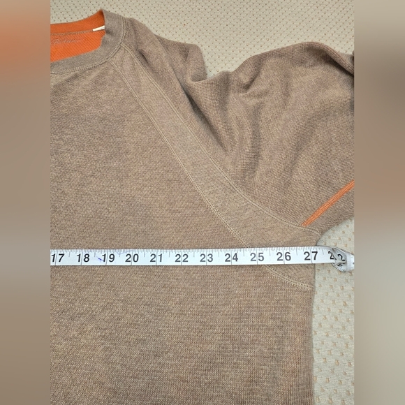 Tommy Bahama Men's Xl Orange and Beige Reversable Long Sleeve Pullover Sweater - Picture 8 of 10